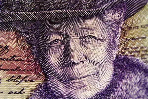 The Secrets Of Rich And Famous Writers